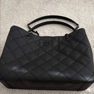 Tory Burch Black Quilted Shoulder Bag